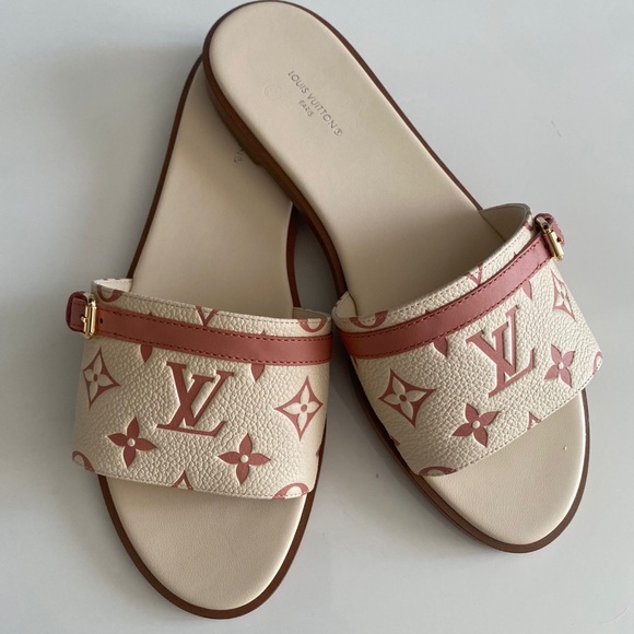 Louis Vuitton  Sandals - Picture 2 of 4